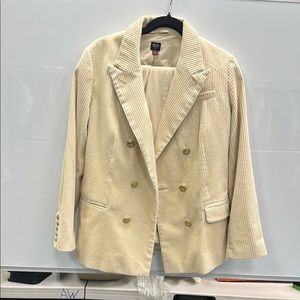 Women's Cream Corduroy Blazer and Pant Set!